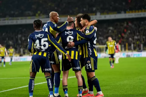 Fenerbahçe, mağlubiyeti unuttu! Gençlerbirliği'ne 3 attı...