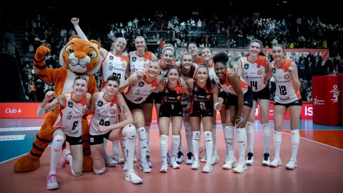 Eczacıbaşı Dynavit rahat kazandı