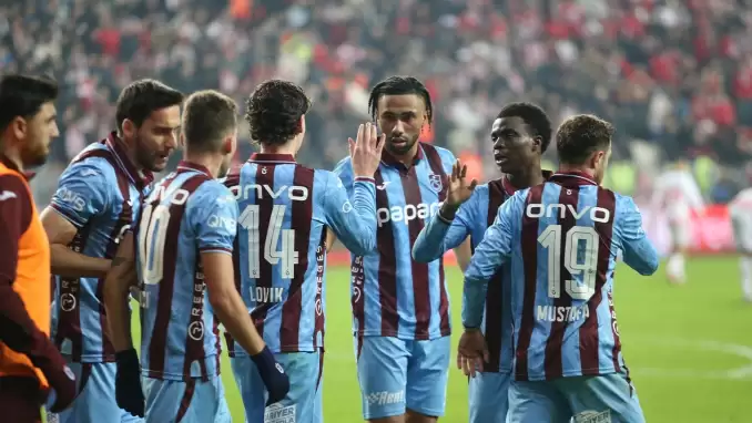 Trabzonspor'a üzücü haber! Yıldız futbolcu derbide yok