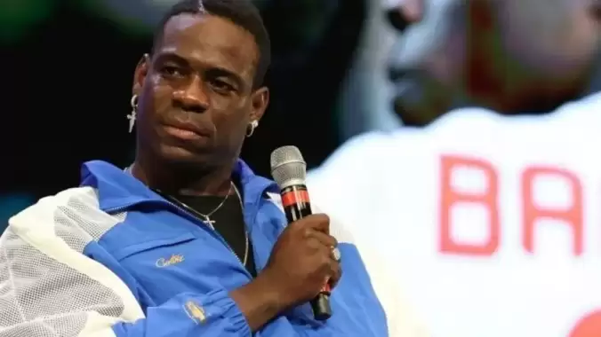 Balotelli sessizliğini bozdu! Sahada yaşanan skandalı açıkladı