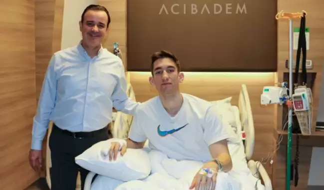 Beşiktaş'ta Ahmet Ata Özbek ameliyat edildi