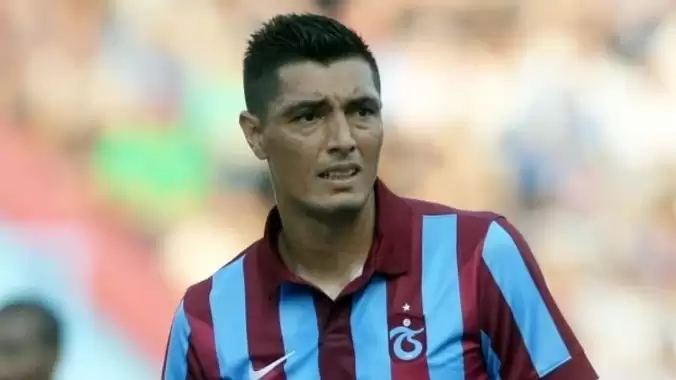 Trabzonspor - Fenerbahçe mücadelesinde Oscar Cardozo sürprizi!