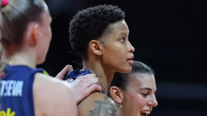 Fenerbahçe Medicana set vermeden kazandı