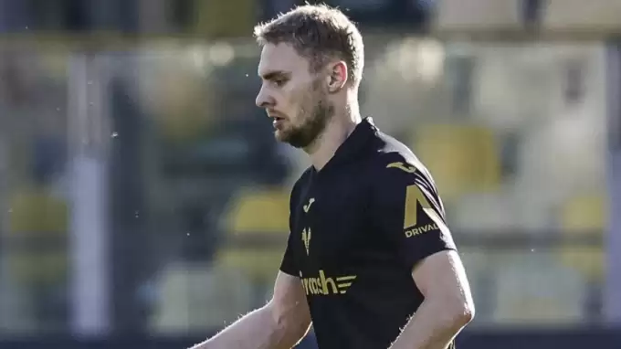 Victor Nelsson İtalya'da yine üzgün!