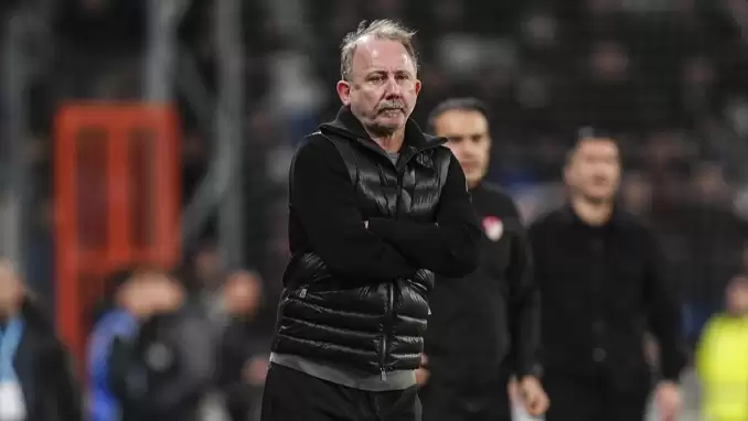 Sergen Yalçın: "5 yeni oyuncuyla müthiş performans beklemek doğru değil"