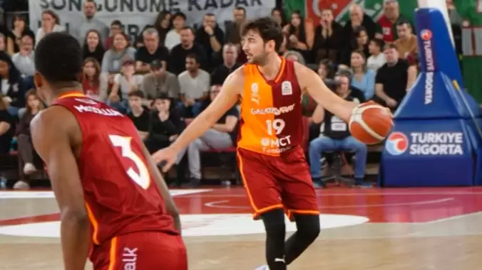 Galatasaray Karşıyaka deplasmanından galibiyetle döndü!