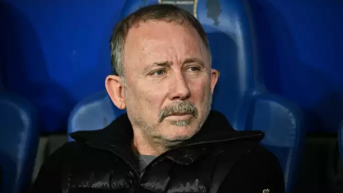 Sürpriz iddia! Beşiktaş'ın Sergen Yalçın öncesi teklif yaptığı ünlü hocayı duyurdular