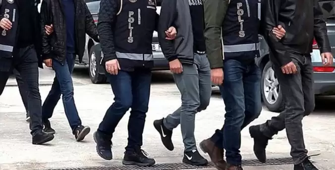 5 ilde yasa dışı bahis operasyonu! Futbol kulübüne el konuldu...