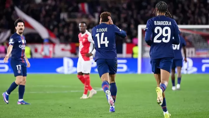 5 gol, kaçan penaltı, kırmızı kart, geri dönüş! Monaco - PSG maçında her şey var