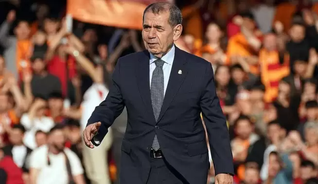 Dursun Özbek maçın ardından soyunma odasında müjdeyi verdi! Futbolcuların sevincini katlayan haber...