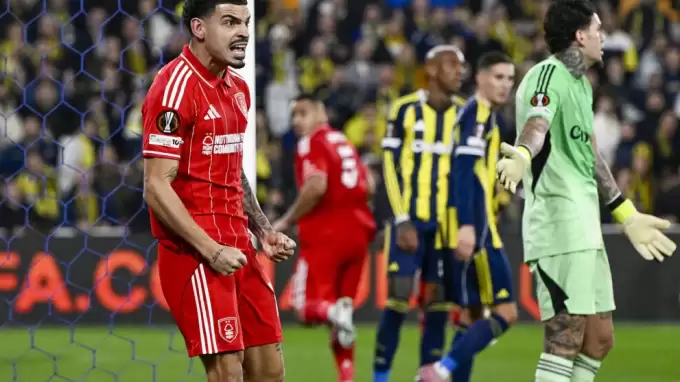 İngiliz basını konuşuyor! Nottingham Forest’ın Kadıköy zaferinin arkasındaki sır