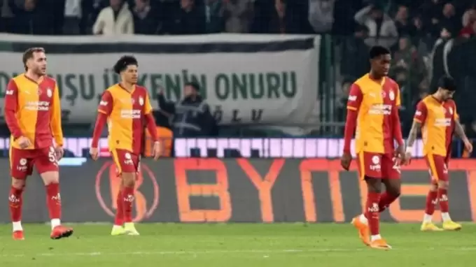 Galatasaray'a Devler ligi şoku! Tam 10 puan...