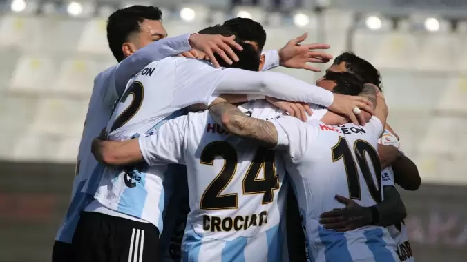 Lider Erzurumspor evinde farklı kazandı! Üst üste 9. galibiyet...