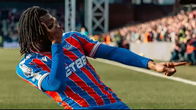 Crystal Palace son dakikada güldü! Wolverhampton dipte kaldı