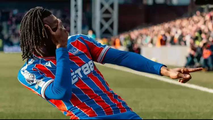 Crystal Palace son dakikada güldü! Wolverhampton dipte kaldı