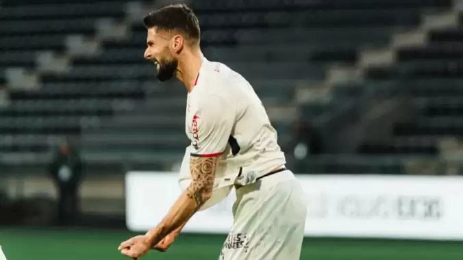 Lille, deplasmanda bir attı, üç aldı