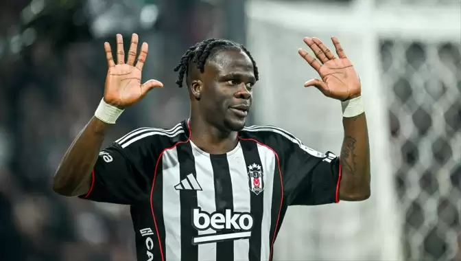 Olaitan, Beşiktaş formasıyla ilk golünü Göztepe'ye attı! Gole sevinmedi...