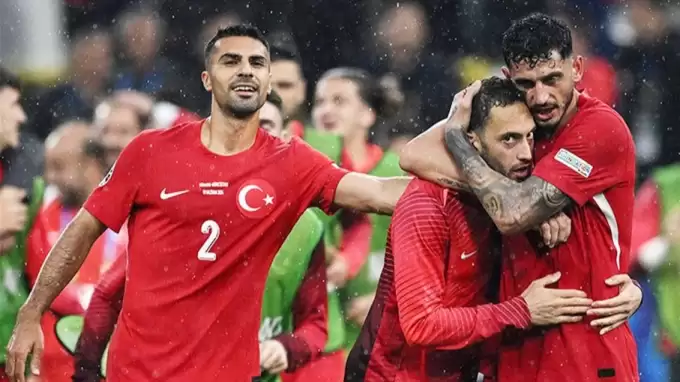 İngiliz devi, Türk yıldızın peşinde