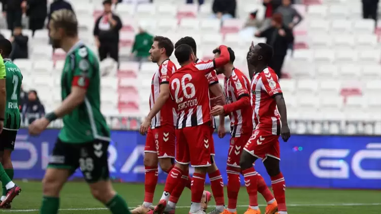 Sivasspor - Sakaryaspor: 4-1 (Maç sonucu-yazılı özet)