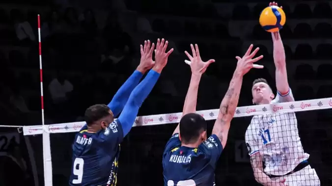 Fenerbahçe Medicana, Halkbank deplasmanında kayıp!