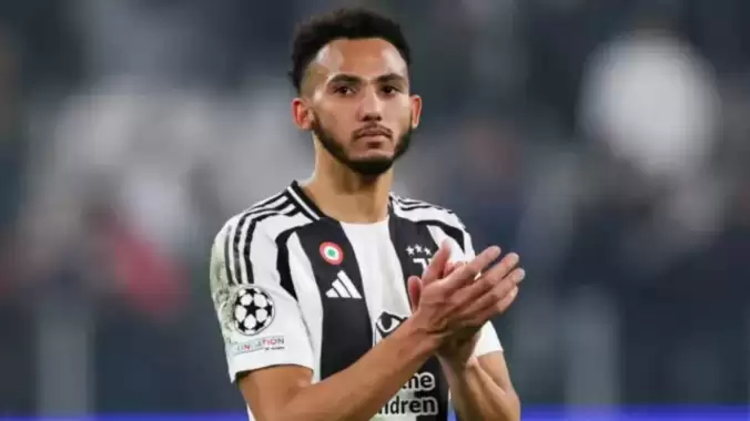 "Osimhen'e fırsat vermeyeceğiz" demişti! Lloyd Kelly, kırmzı kart gördü