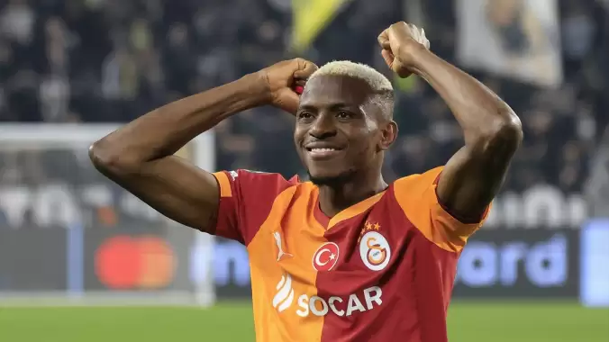Victor Osimhen, Galatasaray tarihine geçti