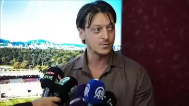 Mesut Özil: "İnşallah Fenerbahçe şampiyon olur"