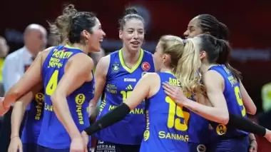 Fenerbahçe Medicana, sahasında Bahçelievler'e set vermedi!