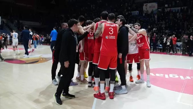 12 Dev Adam Sırbistan’ı deplasmanda geçti