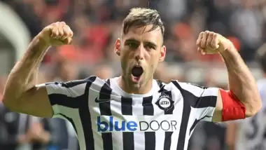 4 kez Gol Kralı olmuştu! 1. Lig'in efsane ismi futbola veda etti...