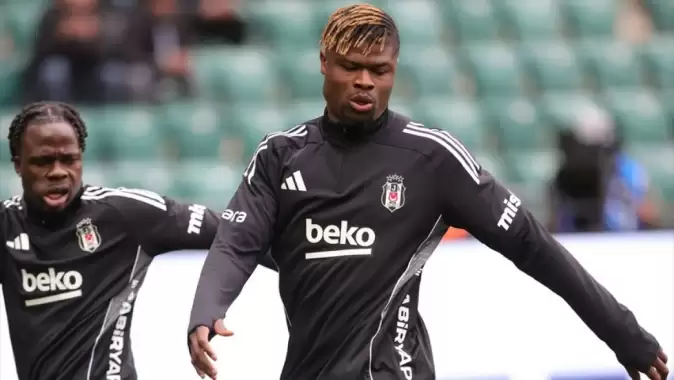 Beşiktaş'ta yeni transferler saymaya devam ediyor! Agbadou da golle tanıştı