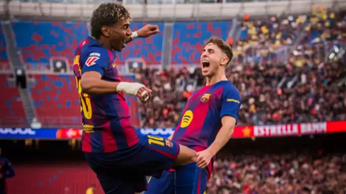 Lamine Yamal şov yaptı, Barcelona Villarreal'i sahadan sildi