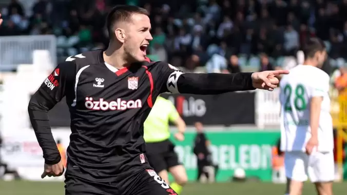 Sivasspor, Rey Manaj'la güldü, Serik'i ateşe attı!