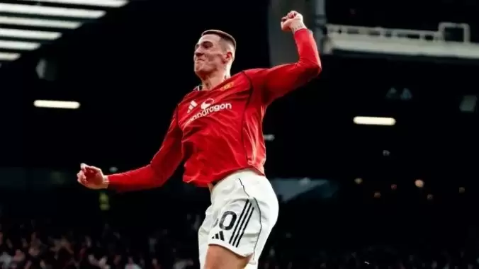 Kırmızı Şeytanlar, Premier Lig’de fırtına gibi! Yine kazandılar