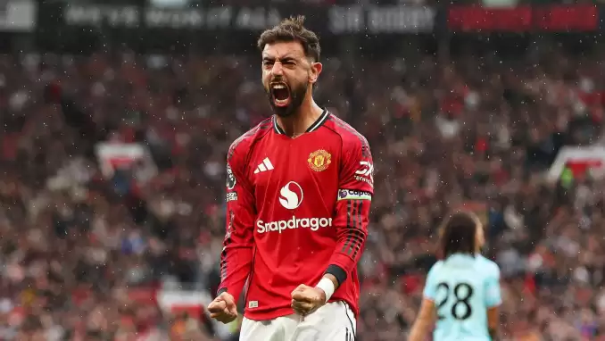 Bruno Fernandes, Manchester United tarihine geçti! Kulübün efsanelerinden...