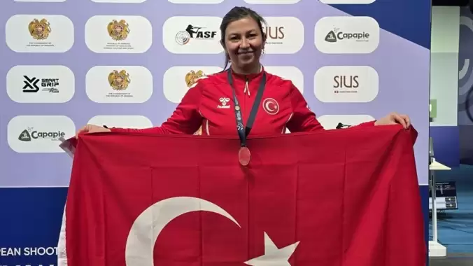Milli atıcı Elif Duygu Eren, Avrupa üçüncüsü oldu