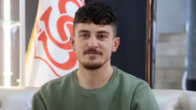 Emirhan Başyiğit, Sivasspor'un play-off hedefine inanıyor