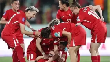 A Milli Kadın Futbol Takımı, Malta'yı 3'ledi!