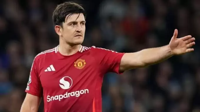 Manchester United'da Harry Maguire şoku: 15 ay hapis cezası aldı!