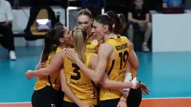 VakıfBank, Dörtlü Final'e yükseldi