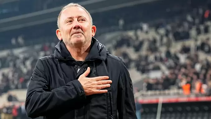 Sergen Yalçın'dan Altay Bayındır iddialarına yanıt: "Transfer dönemi..."