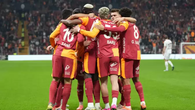 Galatasaray, Beşiktaş karşısında ilk peşinde