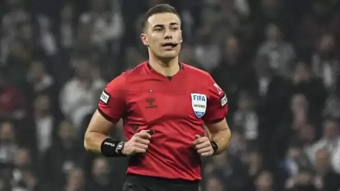 Süper Lig'de pazar ve pazartesi hakemleri açıklandı! Fenerbahçe-Samsunspor...