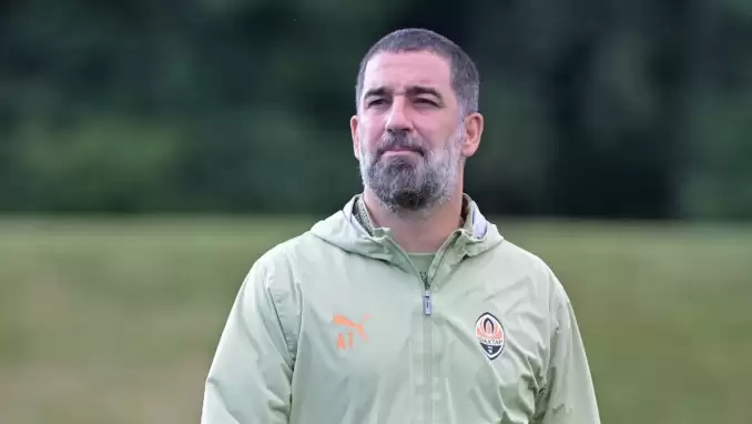 Arda Turan'ın öğrencileri kaleye duvar çekti! Tam 500 dakikadır...