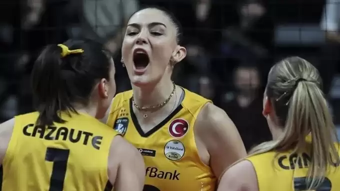 VakıfBank evinde Aras Kargo'ya set vermedi