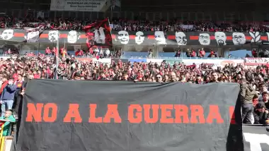 Eskişehirspor tribünlerinden, İspanya'ya selam