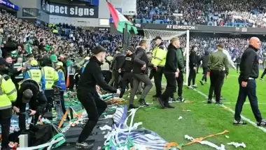 Derbide gerginlik patladı! 7 bin 500 taraftarın kutlaması felakete döndü