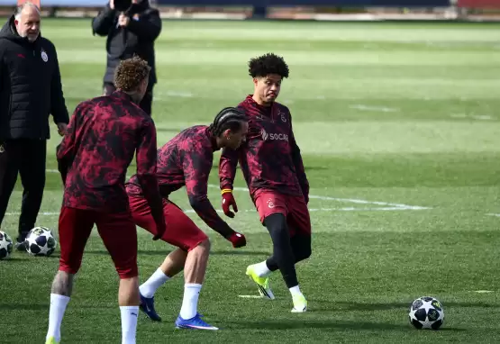 Galatasaray, Liverpool maçı hazırlıklarını tamamladı