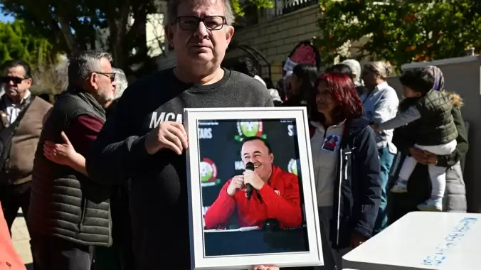 Teknik direktör Engin Fırat son yolculuğuna uğurlandı