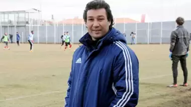 Elazığspor'dan hangi futbolcular ayrıldı? Orhan Kaynak'ın çözüm önerisi